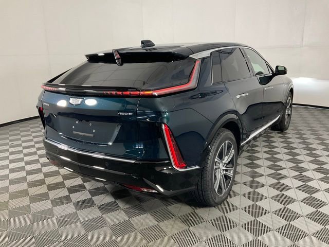 New 2026 Cadillac Lyriq Luxury w/ LPO, Floor Liner Package RWD image 6