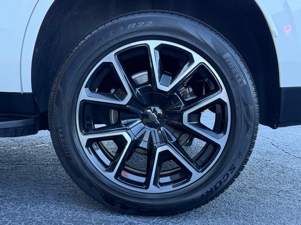 Used 2023 Chevrolet Tahoe RST w/ Luxury Package RWD image 45