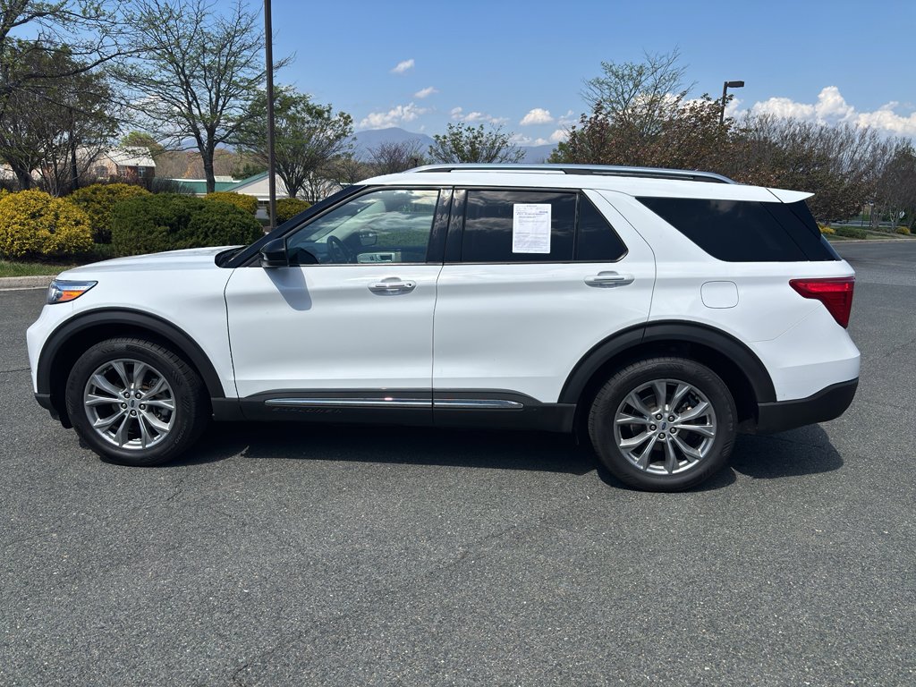 Used 2023 Ford Explorer Limited image 8