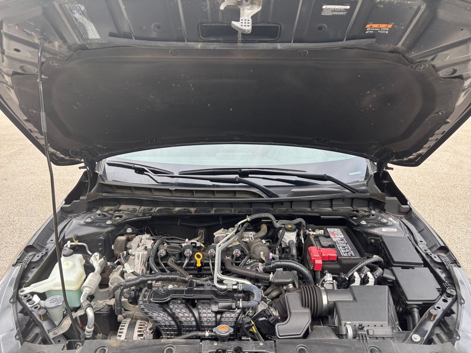 Used 2025 Nissan Altima 2.5 SV FWD image 31