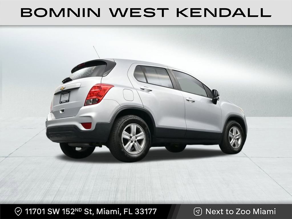 Used 2020 Chevrolet Trax LS image 25