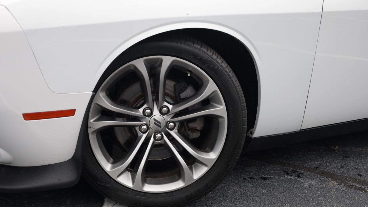 Used 2020 Dodge Challenger R/T RWD image 20