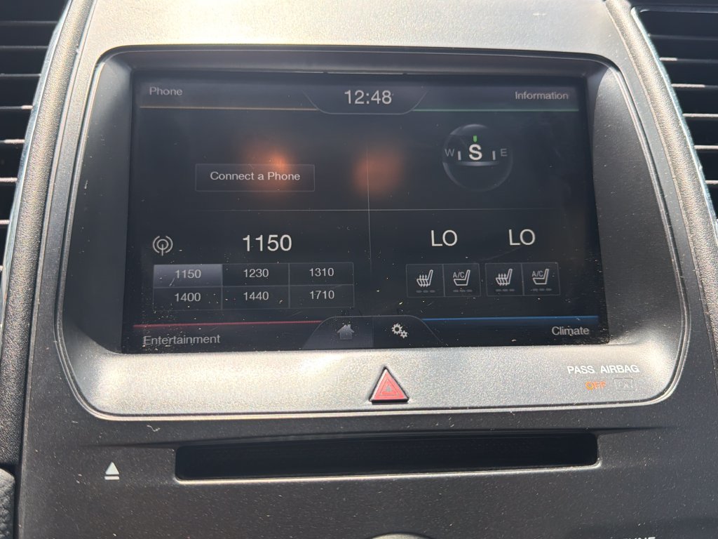 Used 2015 Ford Taurus Limited FWD image 23