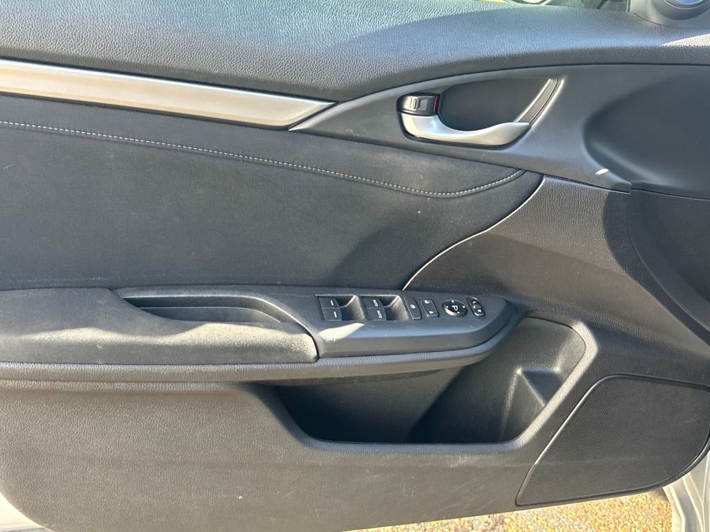 Used 2020 Honda Civic EX image 6