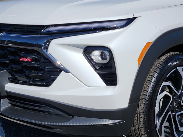 Used 2025 Chevrolet TrailBlazer RS w/ Convenience Package image 7