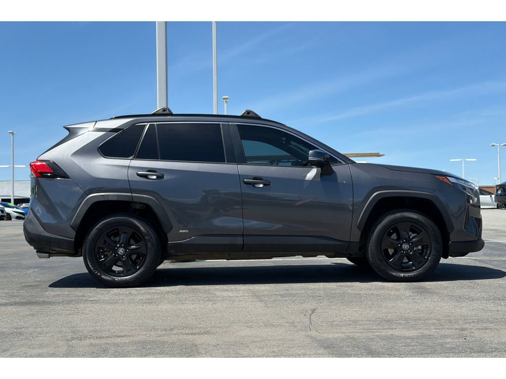 Certified 2023 Toyota RAV4 LE AWD/4WD image 3