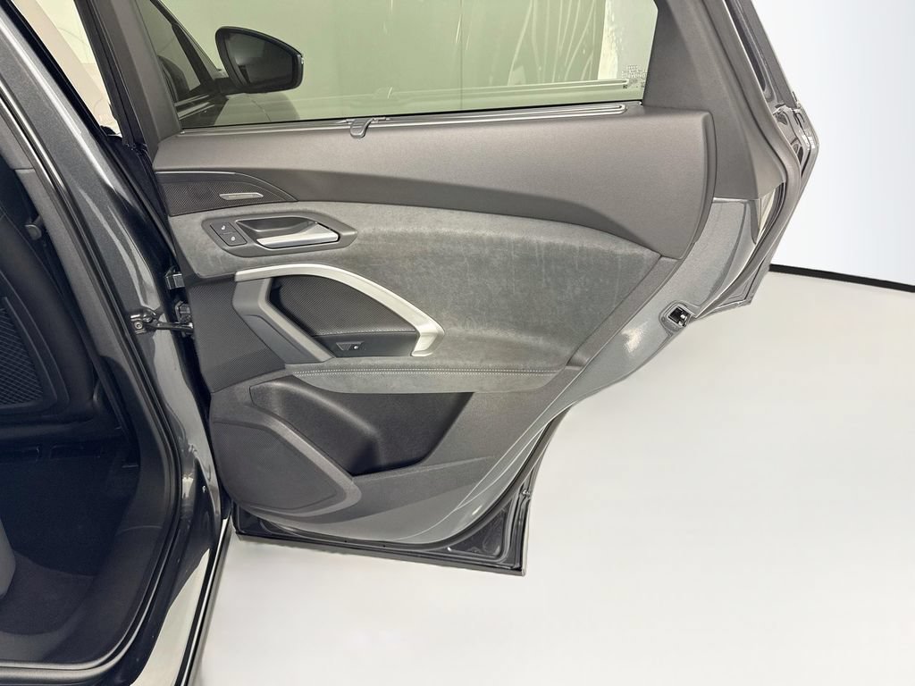 New 2026 Audi SQ5 Premium Plus AWD/4WD image 27