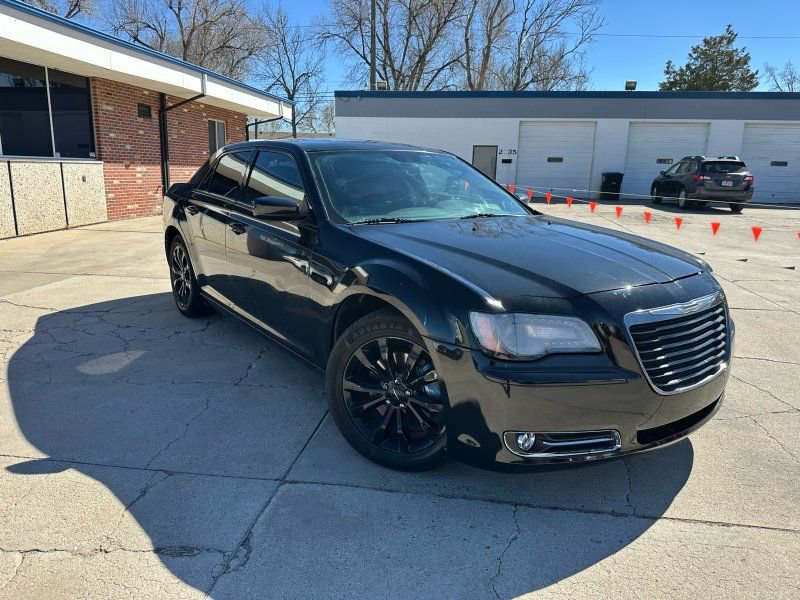 Used 2014 Chrysler 300 S AWD/4WD image 1