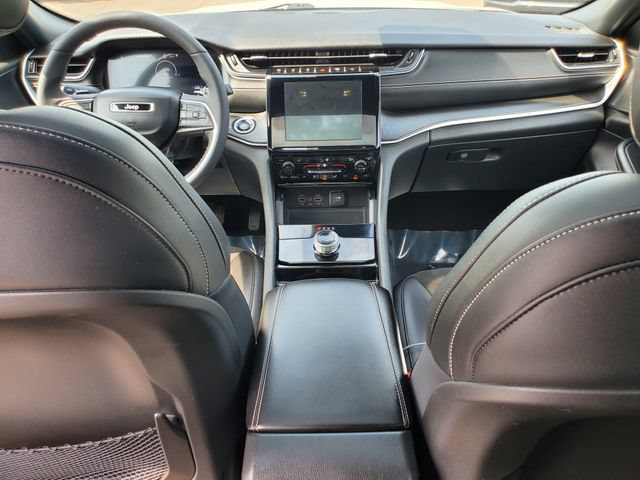 Certified 2023 Jeep Grand Cherokee Altitude AWD/4WD image 7