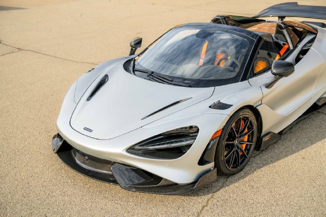 Used 2022 McLaren 765LT RWD image 36