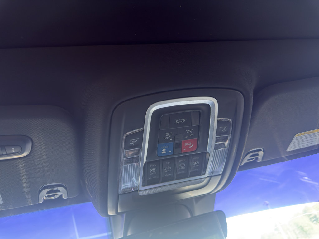 Used 2023 RAM 1500 Laramie RWD image 25
