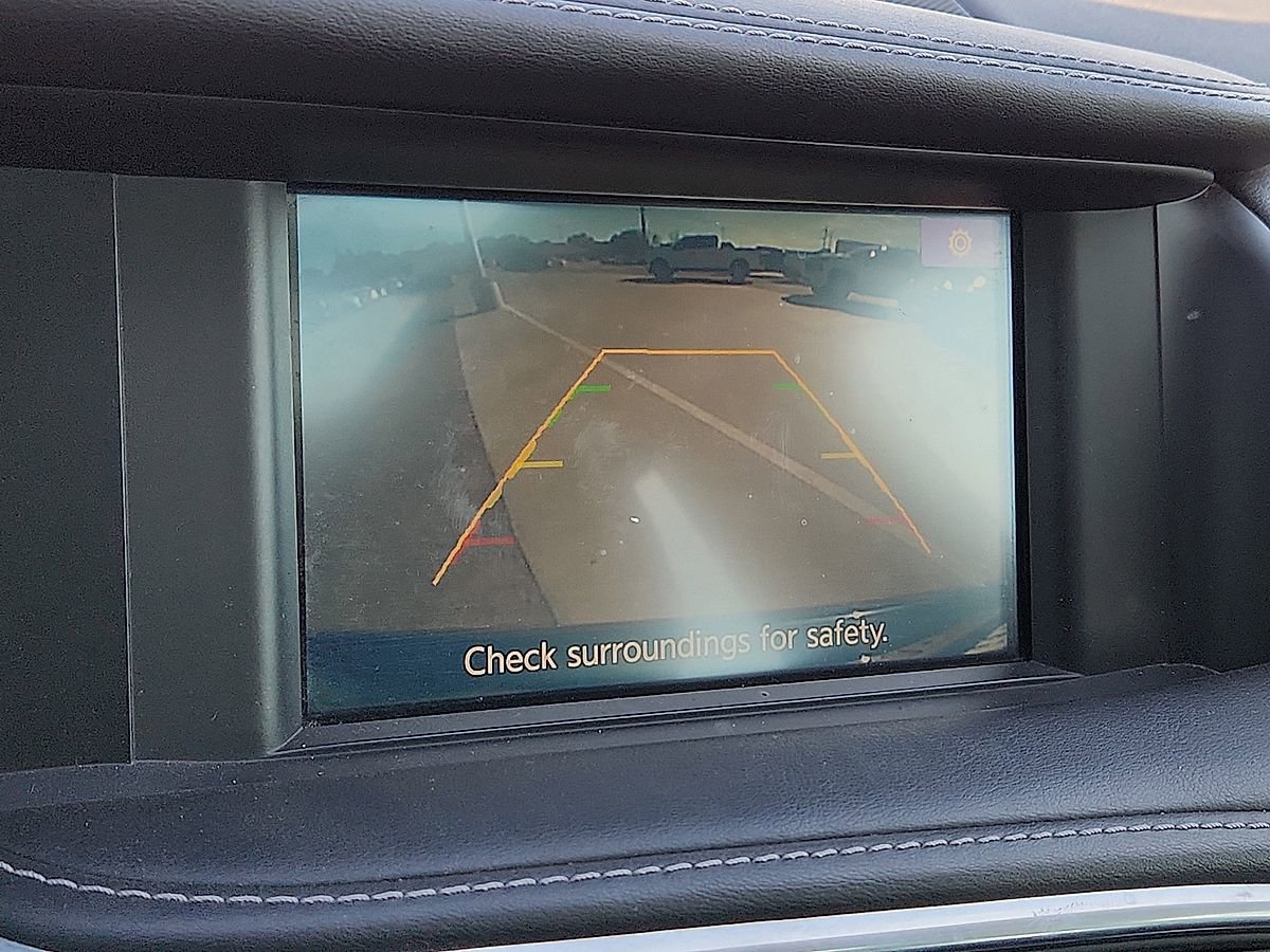 Used 2019 INFINITI QX30 image 8