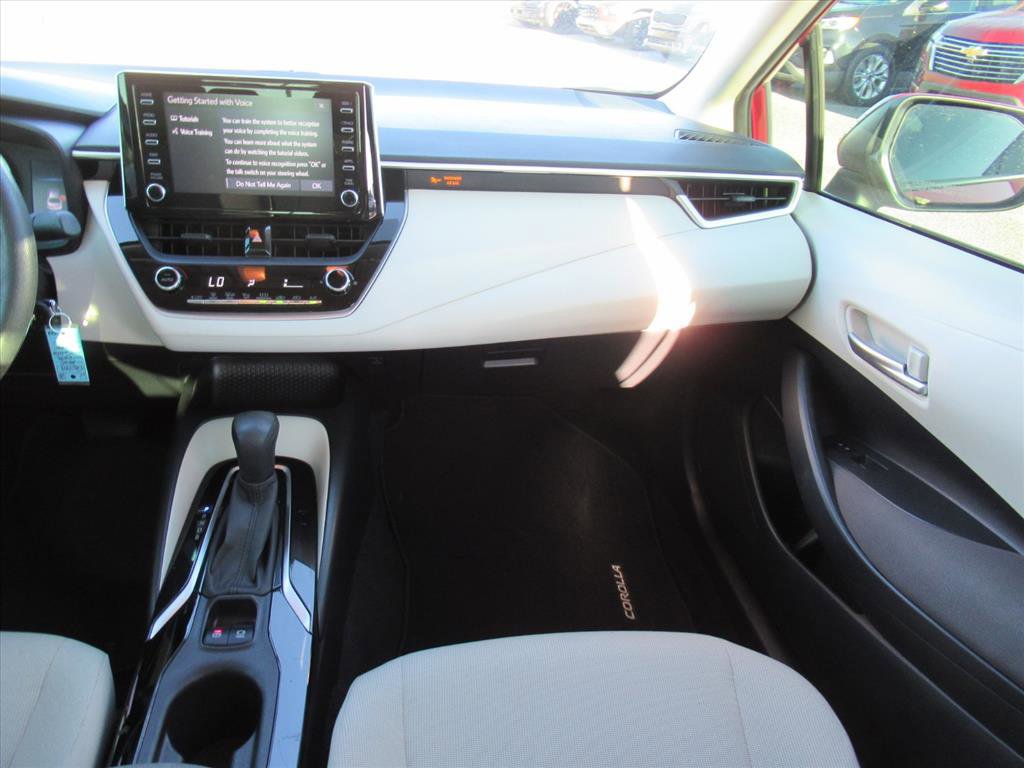 Used 2020 Toyota Corolla LE image 14