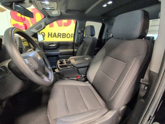 Certified 2024 Chevrolet Silverado 1500 Custom AWD/4WD image 9