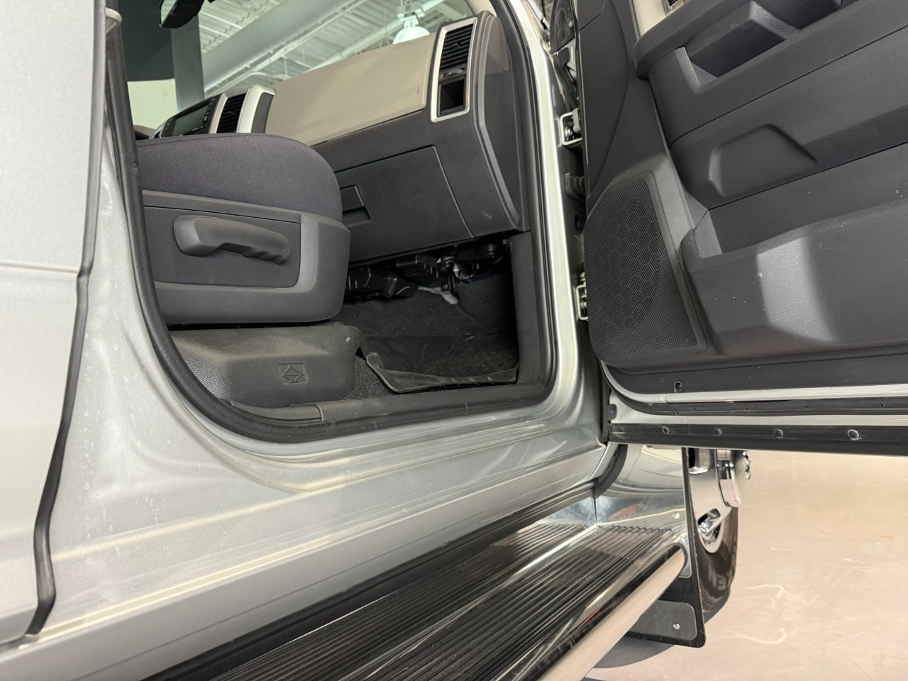 Used 2012 RAM 3500 Big Horn image 34