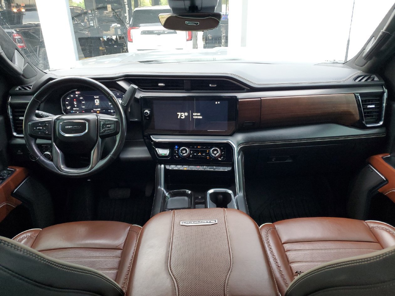 Used 2024 GMC Sierra 2500 Denali Ultimate AWD/4WD image 12