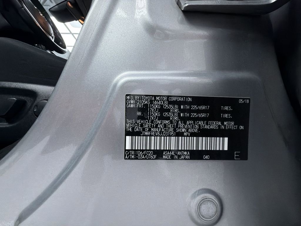 Used 2018 Toyota RAV4 XLE AWD/4WD image 15