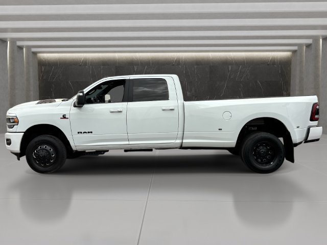 Used 2024 RAM 3500 Laramie w/ Night Edition AWD/4WD image 2