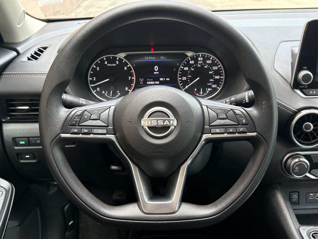 Used 2024 Nissan Sentra SV FWD image 13