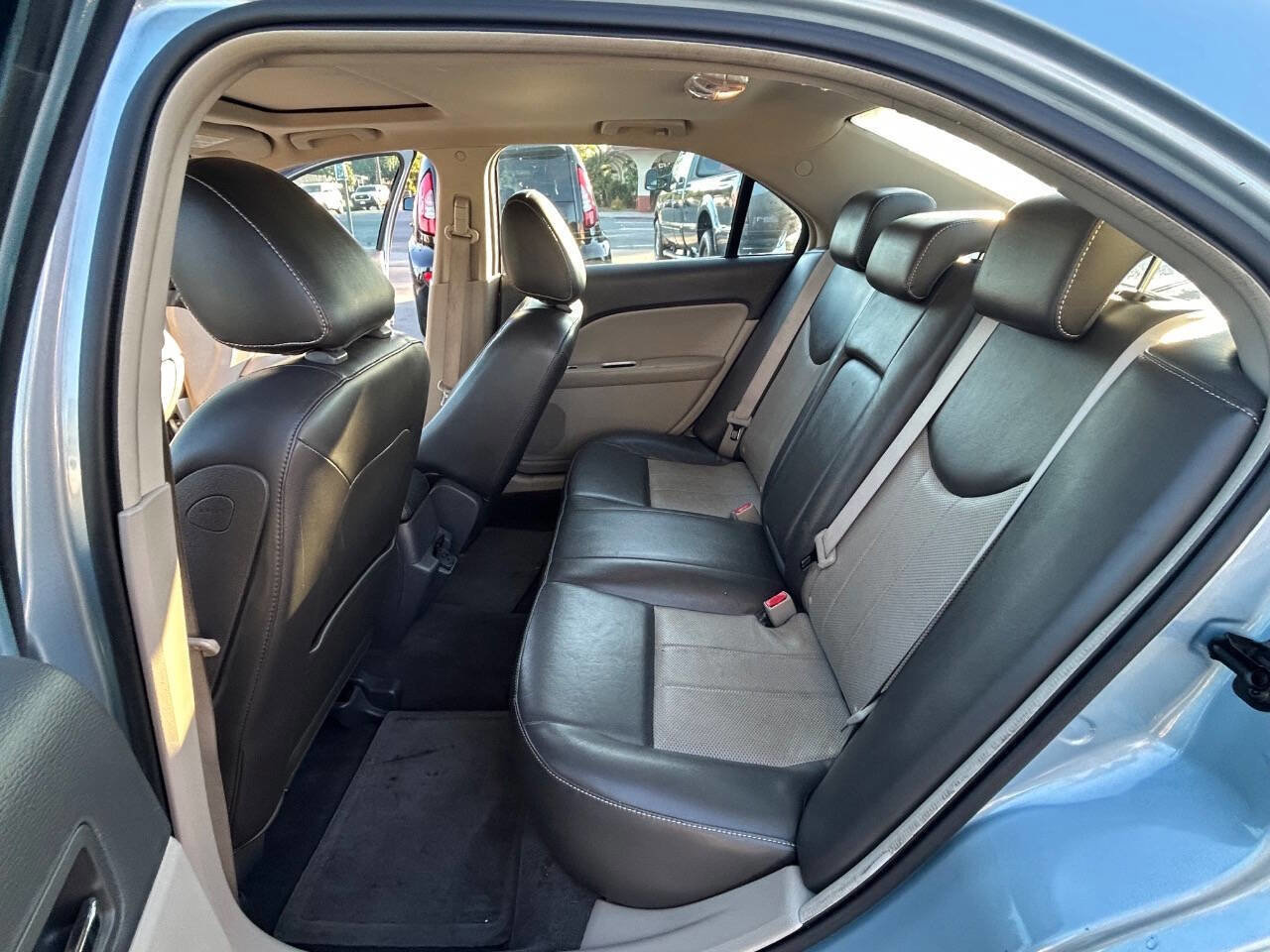 Used 2010 Mercury Milan Hybrid image 14