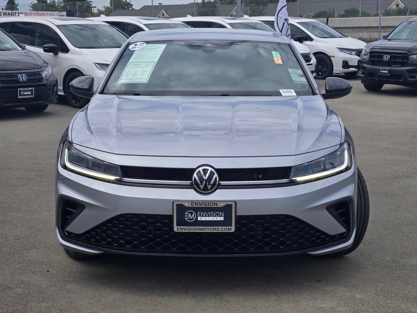 Used 2025 Volkswagen Jetta Sport FWD image 2