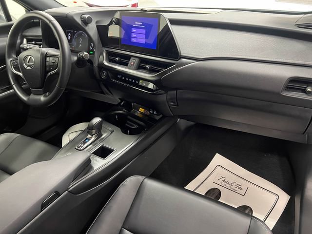 Certified 2025 Lexus UX 300h FWD image 12