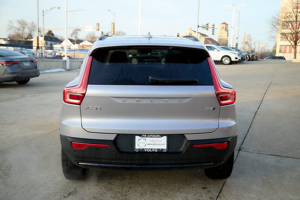 New 2026 Volvo XC40 B5 Plus w/ Protection Package Premier image 8