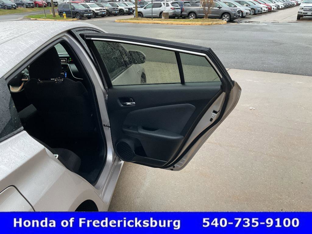 Used 2019 Toyota Prius Prime Plus FWD image 18