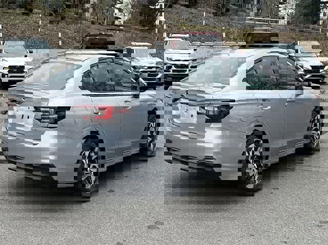 Certified 2025 Subaru Legacy Premium image 31