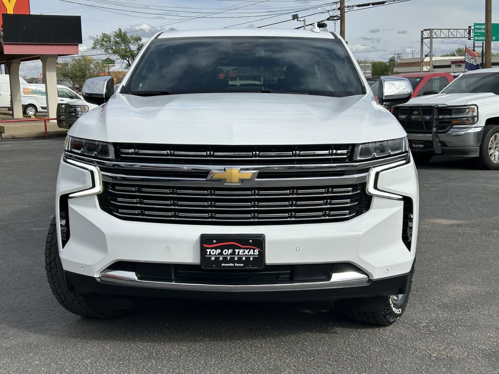 Used 2023 Chevrolet Suburban Premier image 3
