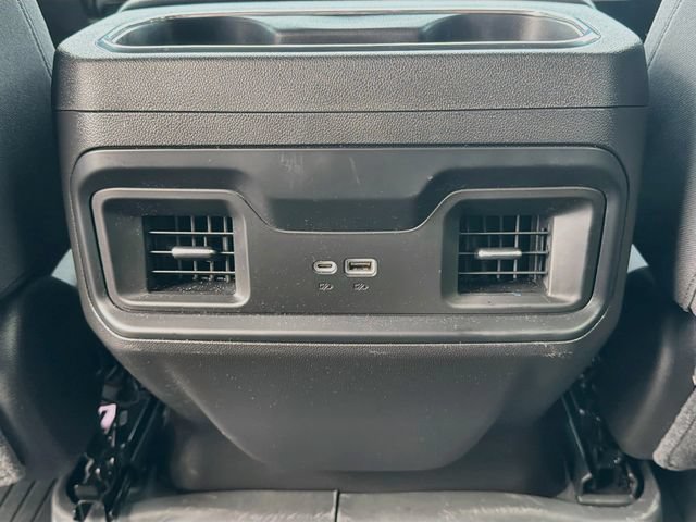 Used 2025 Chevrolet Silverado 1500 LT Trail Boss AWD/4WD image 26