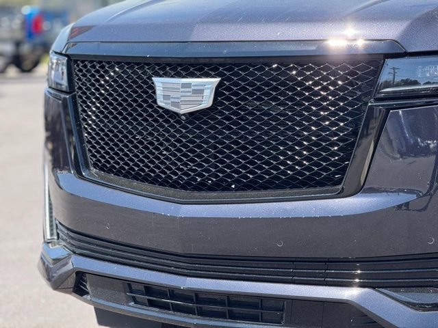 Used 2023 Cadillac Escalade Sport w/ LPO, ONYX Package image 6
