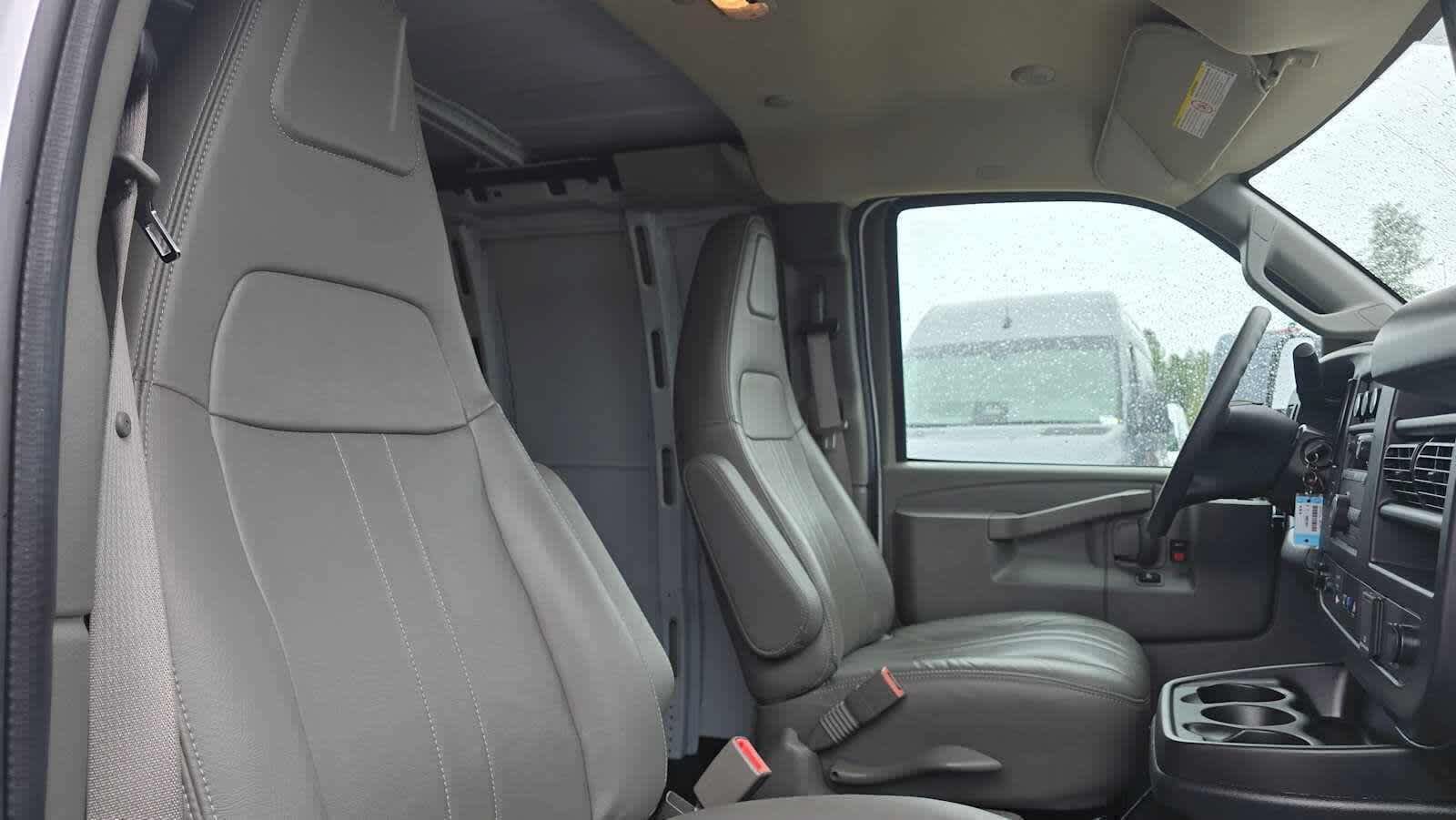 Used 2025 Chevrolet Express 2500 Extended w/ Driver Convenience Package RWD image 14