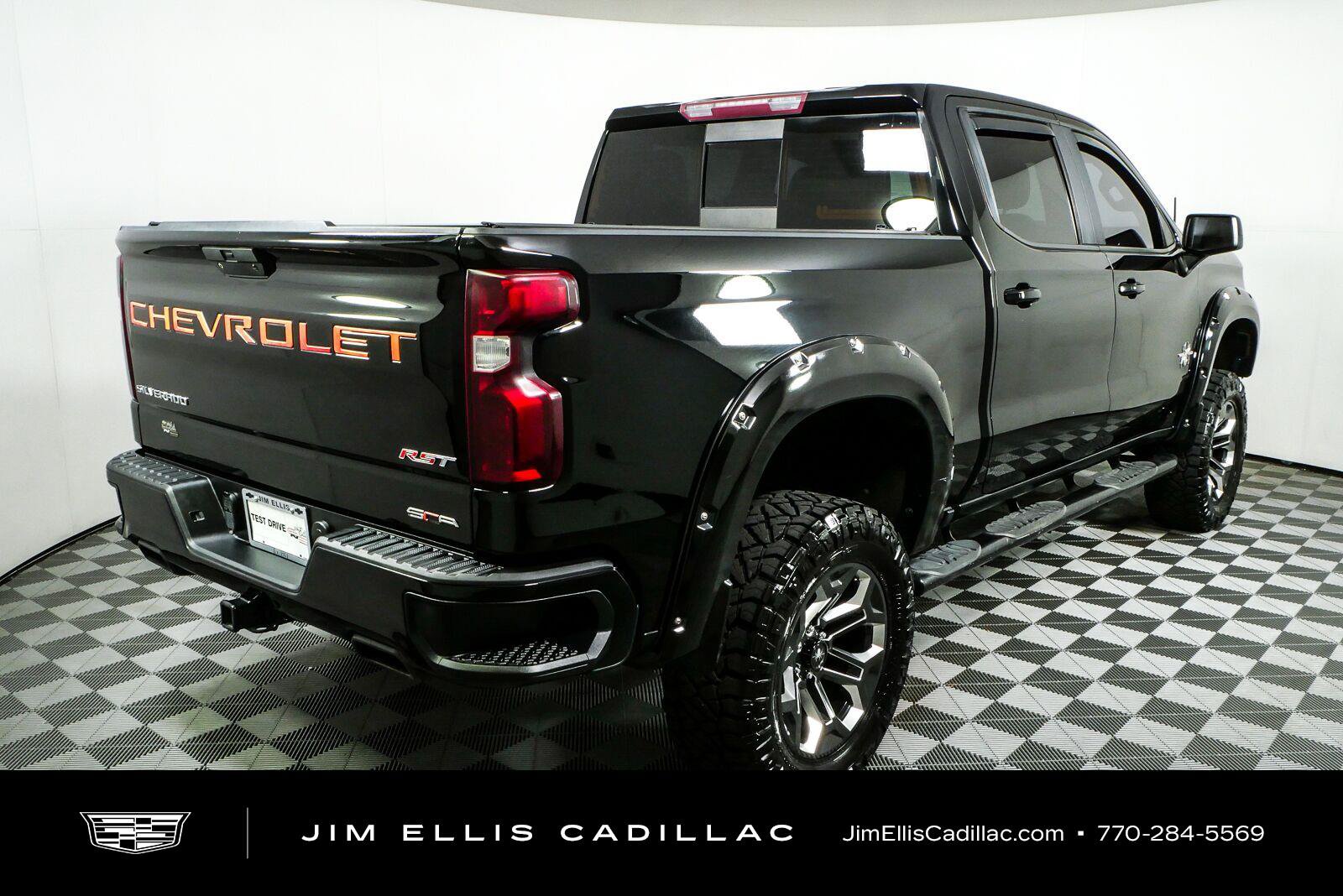 Used 2020 Chevrolet Silverado 1500 RST w/ All-Star Edition AWD/4WD image 3