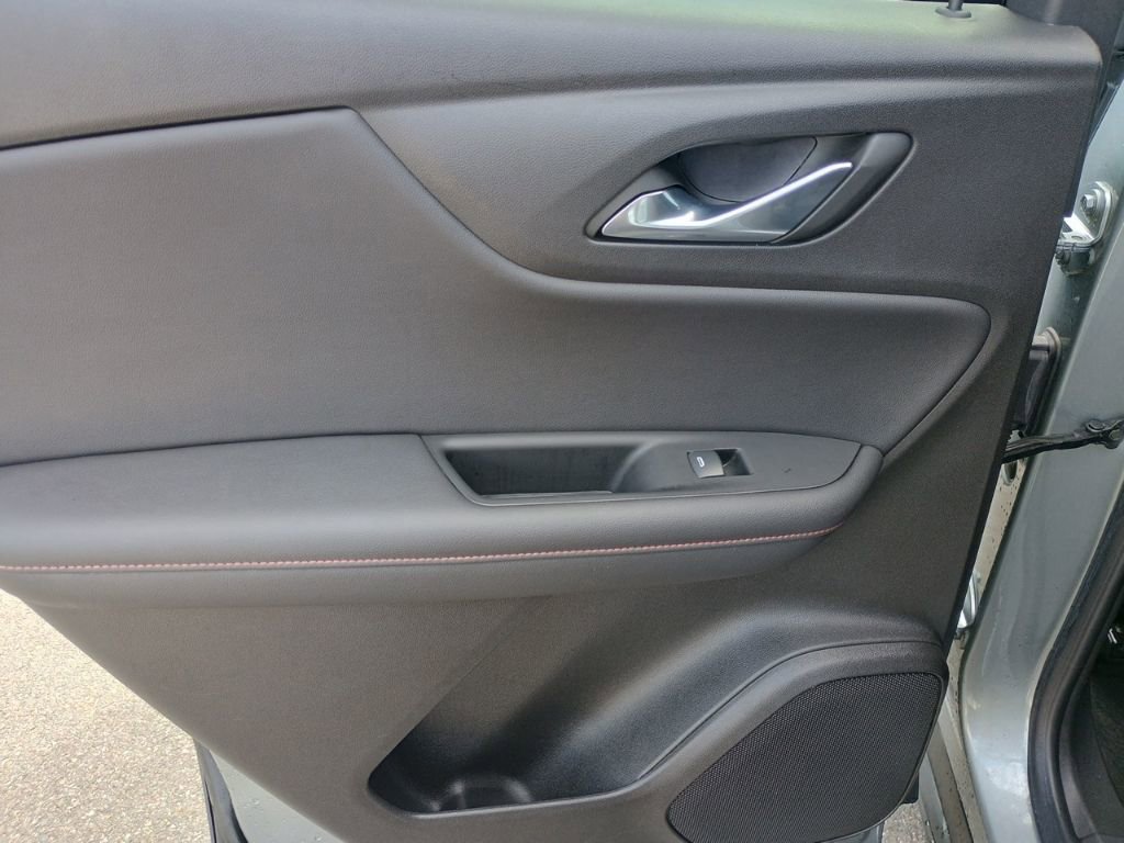 Used 2023 Chevrolet Blazer RS image 15