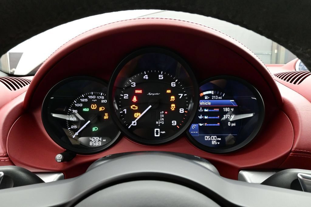 Certified 2023 Porsche 718 Boxster Spyder RWD image 13