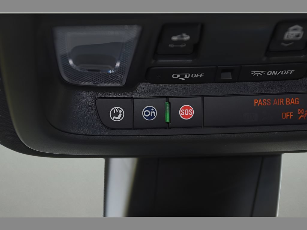 New 2025 Cadillac XT6 Luxury FWD image 36