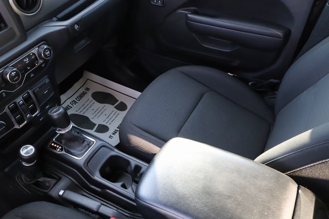 Used 2023 Jeep Gladiator Sport image 26