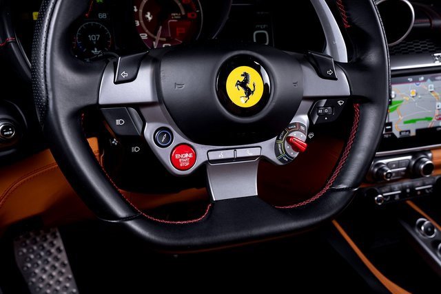 Used 2022 Ferrari Portofino M image 32