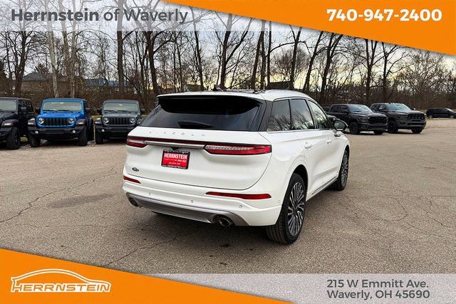 Used 2022 Lincoln Corsair Reserve w/ Equipment Group 201A AWD/4WD image 30