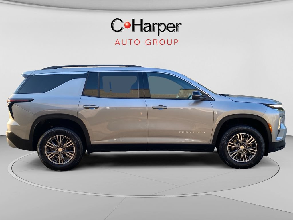 Certified 2025 Chevrolet Traverse LT AWD/4WD image 2