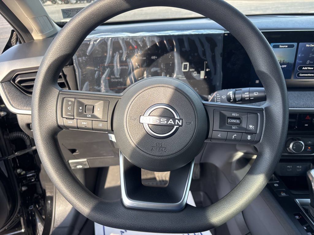New 2026 Nissan Kicks S FWD image 10