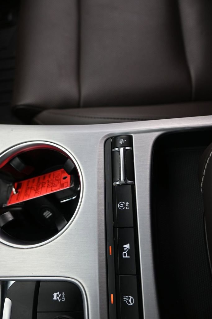 Used 2020 Kia Stinger GT image 31