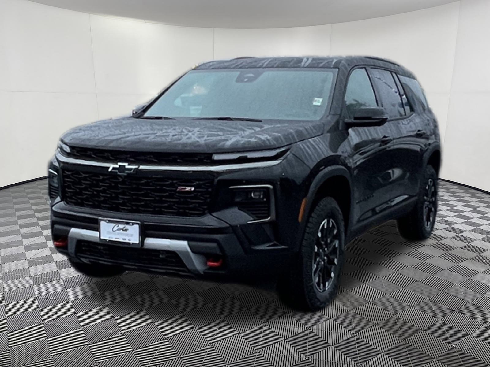 New 2026 Chevrolet Traverse Z71 w/ Enhanced Driving Package image 3