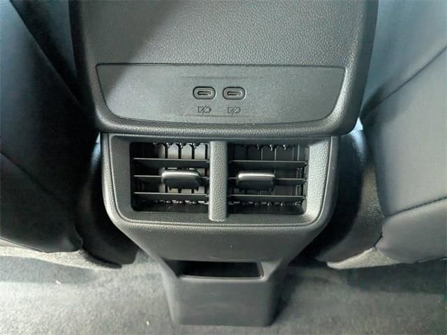 New 2026 GMC Terrain AT4 image 18