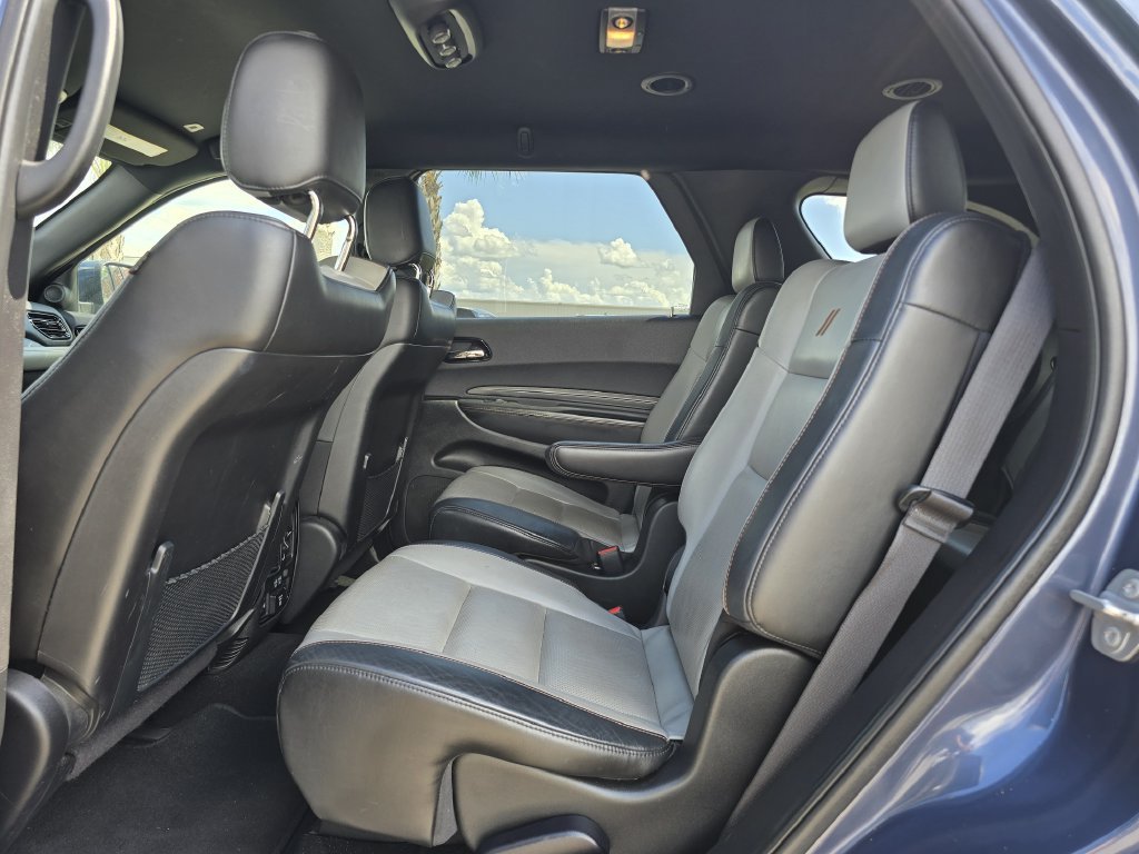 Used 2021 Dodge Durango R/T w/ Technology Group RWD image 17