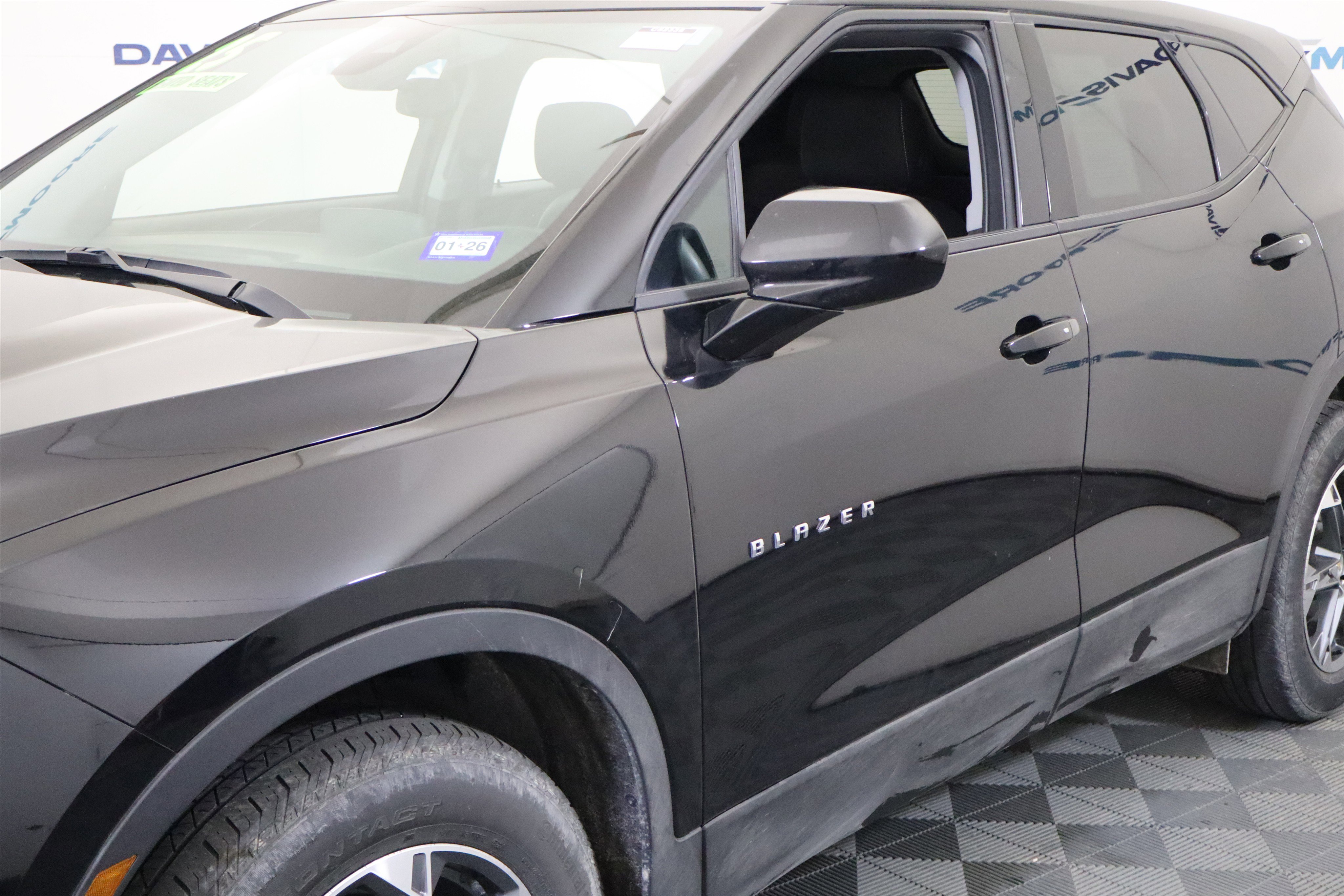 Used 2025 Chevrolet Blazer LT AWD/4WD image 14