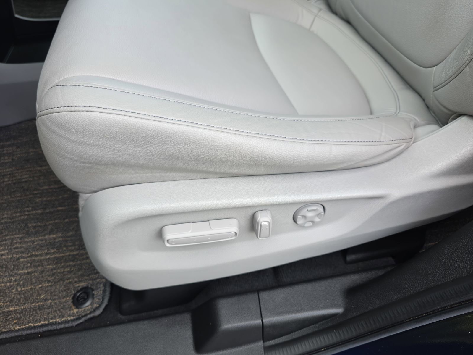 Used 2023 Honda Odyssey Touring image 29