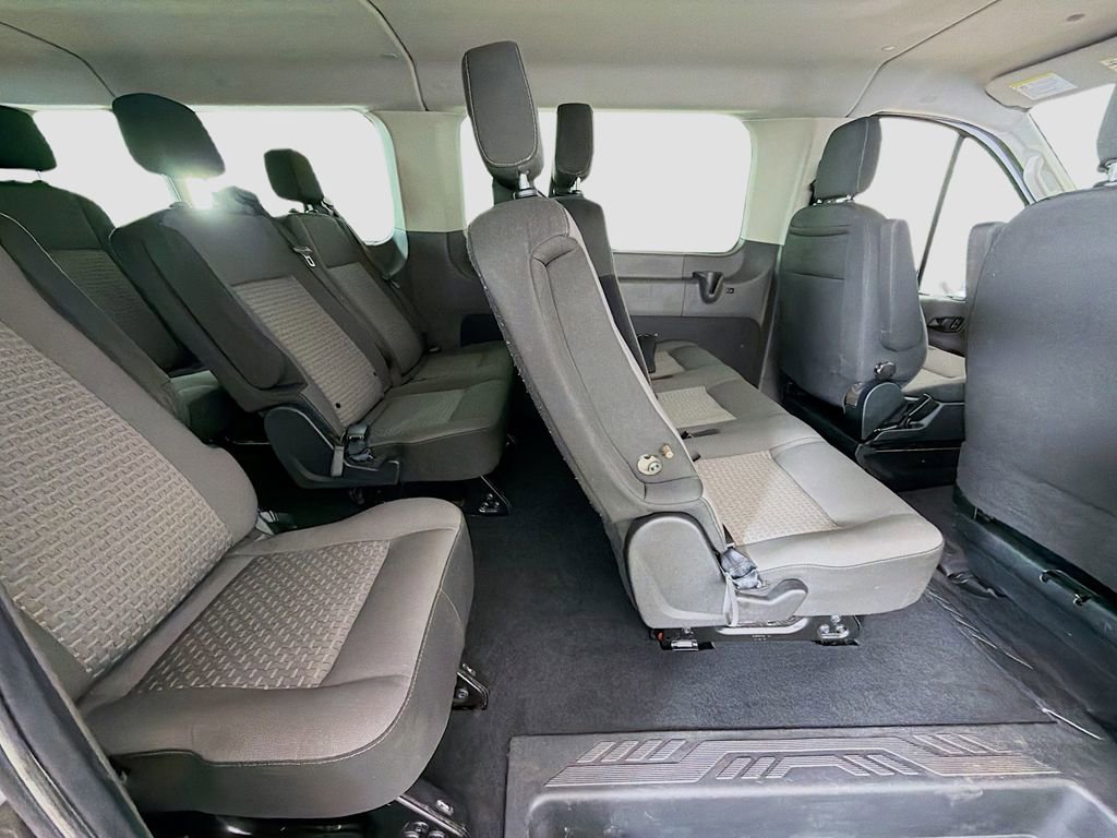 Used 2023 Ford Transit 350 XLT image 22