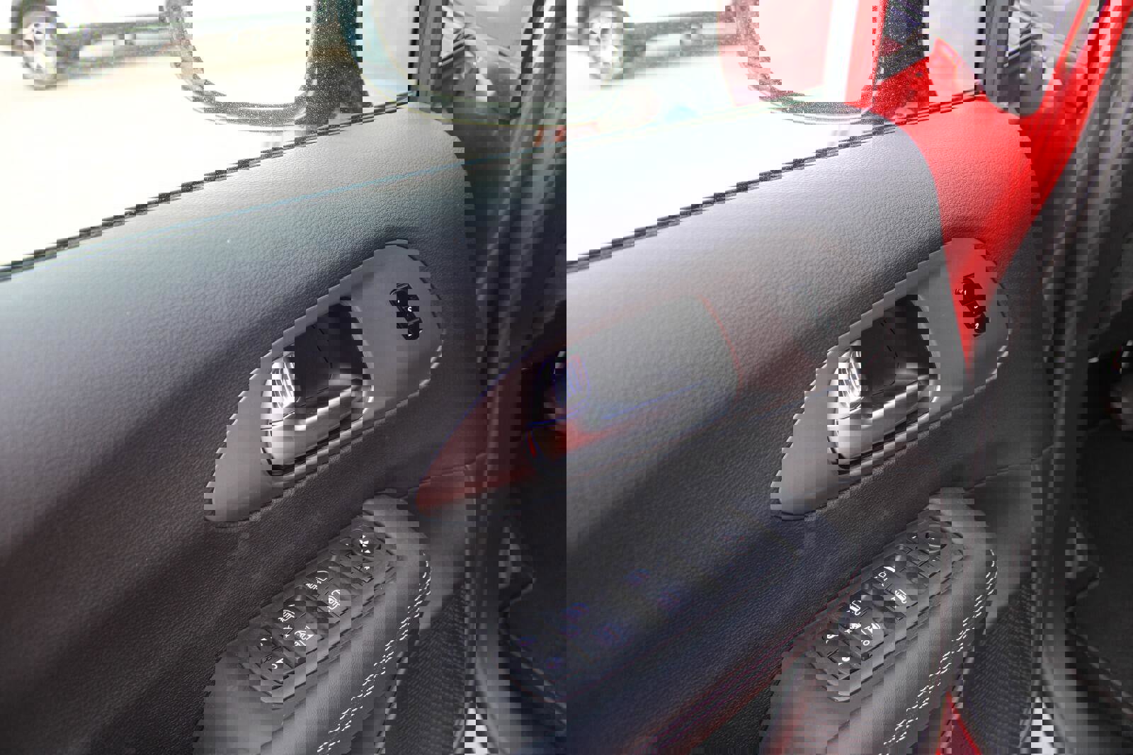 New 2026 Chrysler Pacifica Select image 11